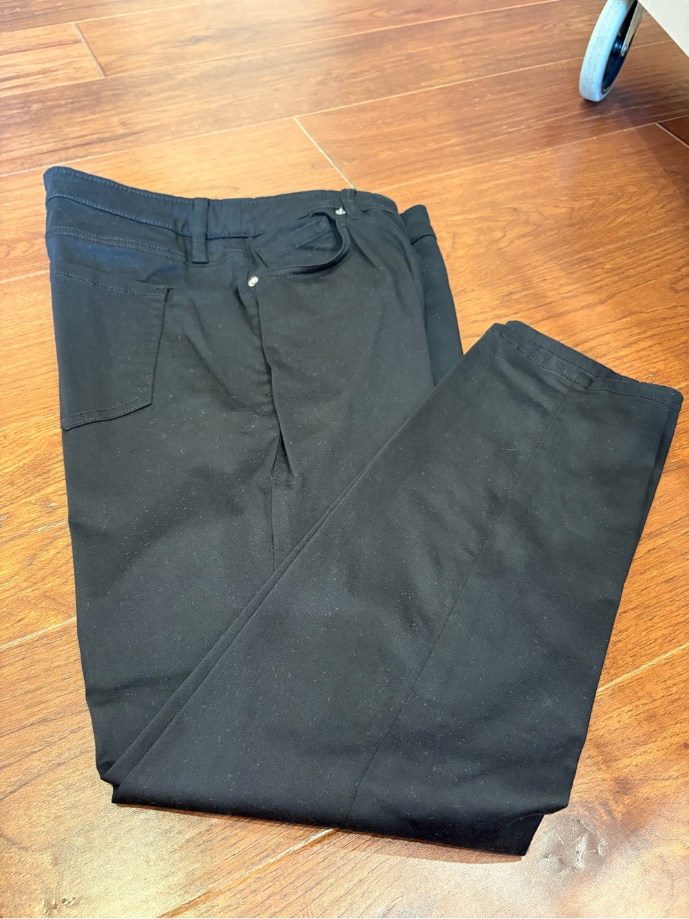 Tommy Bahama Black highrise ankle Pants